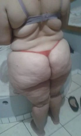 Roberta Ávila — 1 / 5