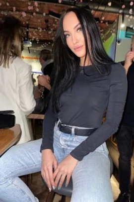 Paris — 3 / 9