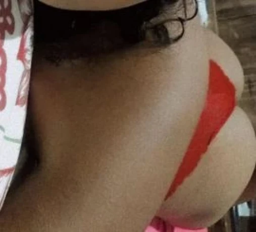 Mary Moreira — 2 / 4