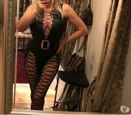 Female Escort — 6 / 7