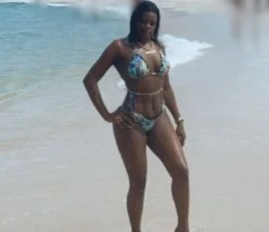 Laila Niki — 4 / 5