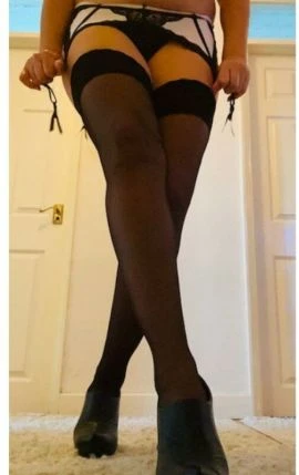Female Escort — 3 / 4