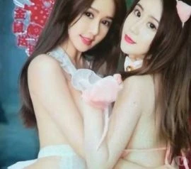 Female Escort — 2 / 5