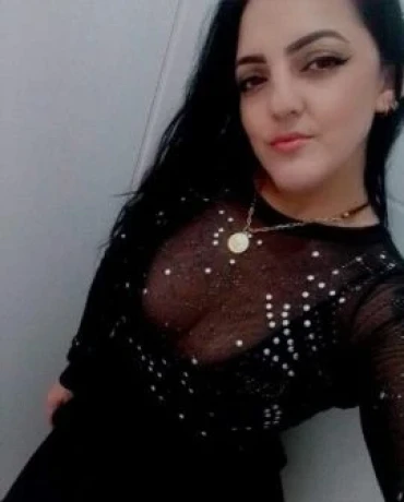 Débora Santos — 7 / 9