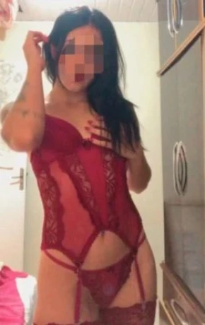 Kiara Lopes — 4 / 5