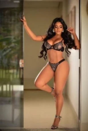 Lays Salles — 7 / 9