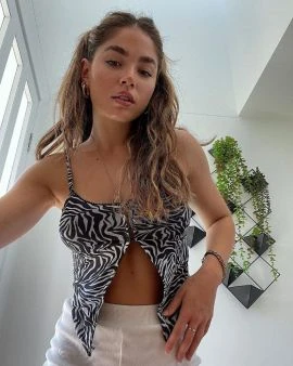 Maëlle — 4 / 5