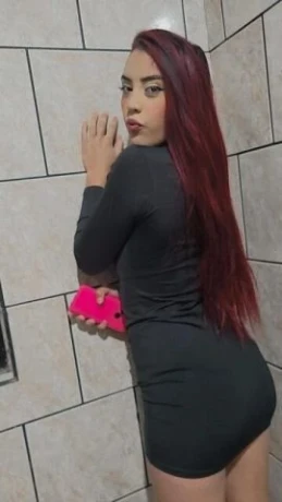 Debora Silva — 1 / 4