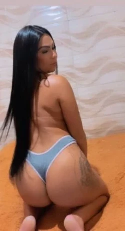 Ingrid Borges — 2 / 5