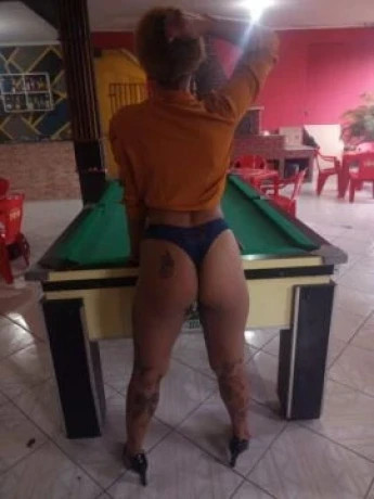 Carinne Valadares — 6 / 9
