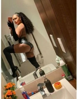 Jennifer, Escort, London