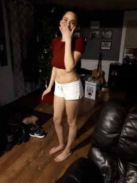 Mel Julie — 7 / 8