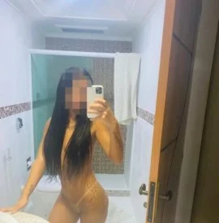 Hadassah Albuquerque — 4 / 5