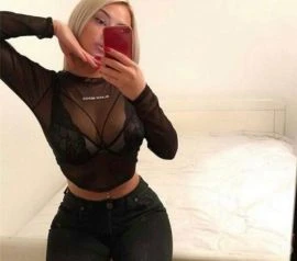 Female Escort — 3 / 4