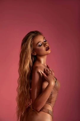 Anastasia, Escort, Paris