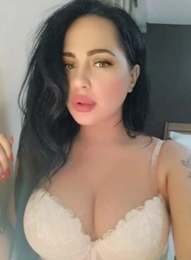 Alana — 2 / 6