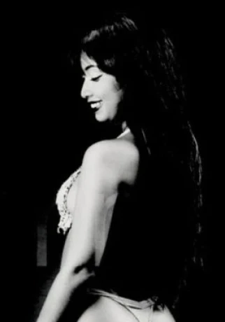 Aline Santos — 1 / 5