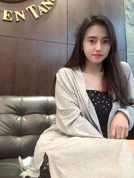 Alice Young GFE — 3 / 8