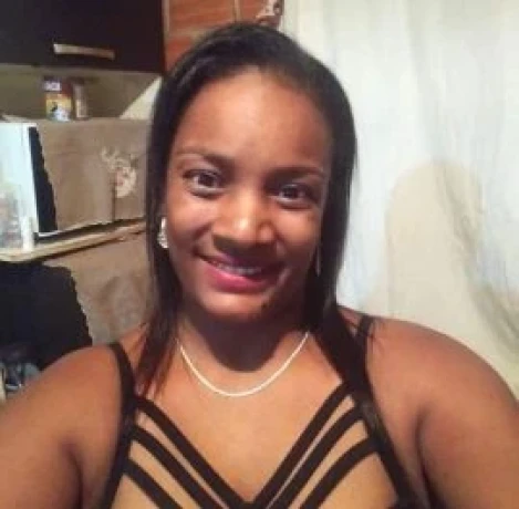 Pérola Santos — 2 / 5