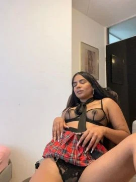 Sara — 5 / 8