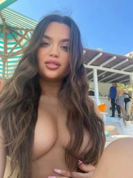 Natalia Love — 3 / 9