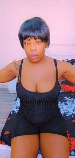 Rexa Doll — 2 / 5
