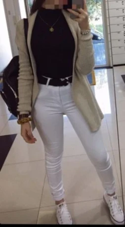 Alice Queiroz — 2 / 4