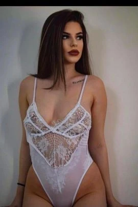 Alina — 4 / 7