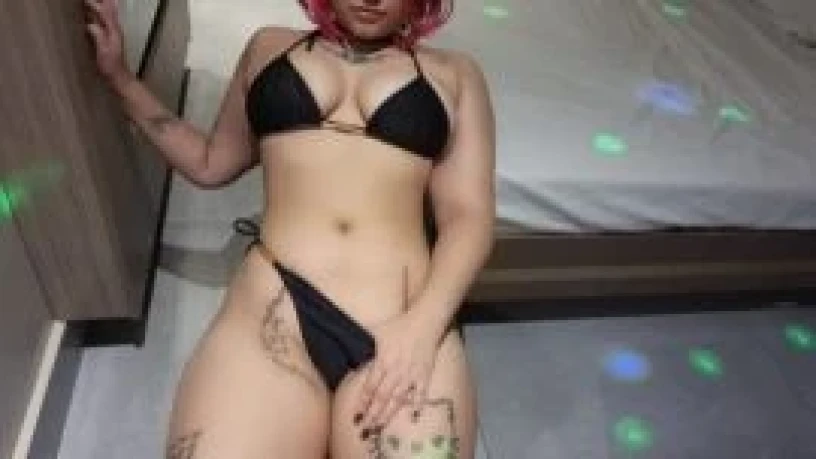 Pandora Becker — 3 / 5