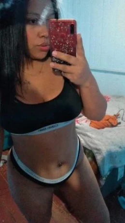 Emily Nunes — 2 / 9