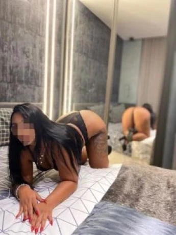 Mirella Paiva — 4 / 7