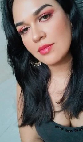 Eduarda Oliveira — 4 / 5