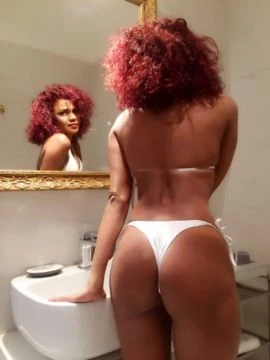 Julia — 3 / 7