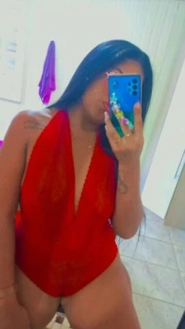 Letícia Alencar — 7 / 9