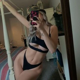 Isabella — 4 / 5