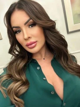 Kiara — 5 / 9