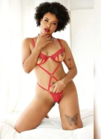 Lorena Maia — 6 / 7