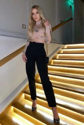 Eva — 5 / 7