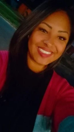 Giovanna Pinheiro — 3 / 4