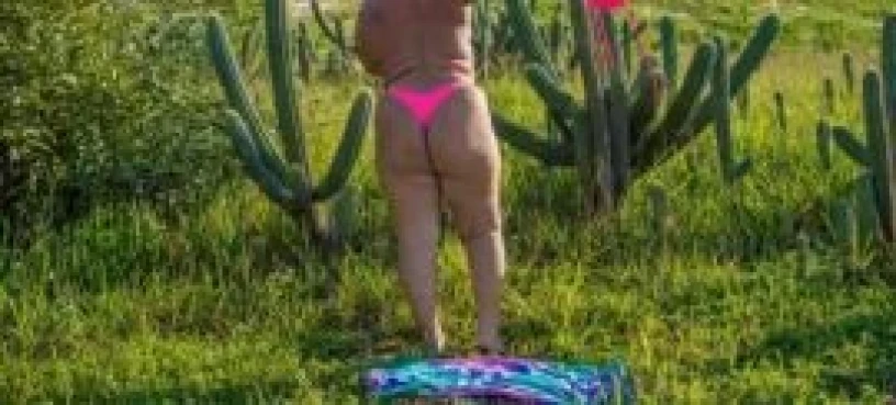 Anny Araújo — 3 / 5