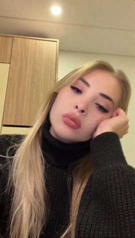 Lisa — 4 / 6