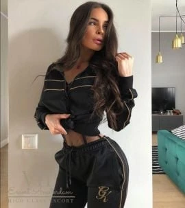 Kimberly — 4 / 7