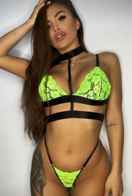 Alma, Escort, Manchester