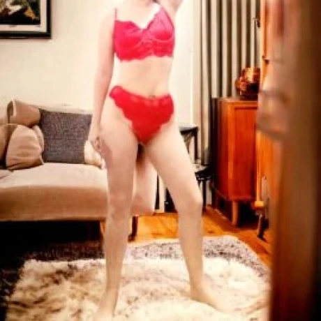 Laura Ferraz — 5 / 9