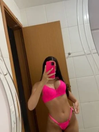 Celine Ávila — 2 / 8