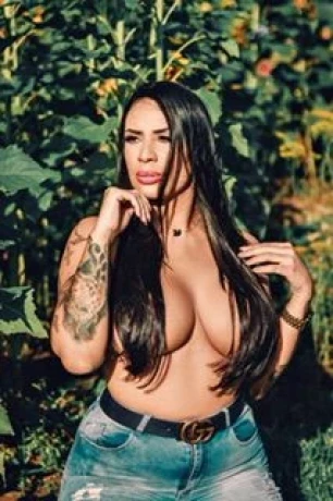 Naty Nunes — 1 / 5