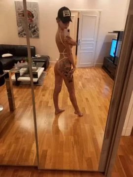 Erika, Escort, Paris
