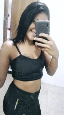 Jeniffer Santos — 4 / 5