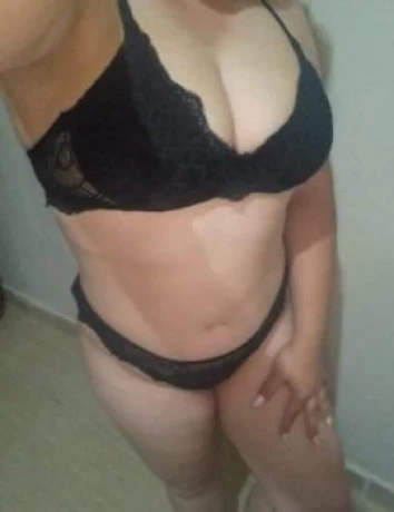 Sabrina Santos — 3 / 5