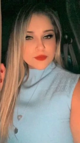 Nanda Almeida — 5 / 8